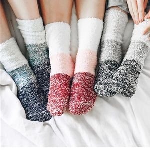 Aloe Infused Cozy Socks NWT